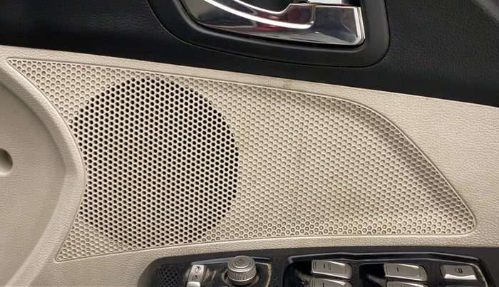 2019 Mahindra XUV300 W8 1.5 DIESEL, Diesel, Manual, 86,481 km, Speaker