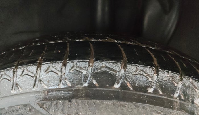 2020 Hyundai NEW SANTRO SPORTZ CNG, CNG, Manual, 1,15,243 km, Left Rear Tyre Tread