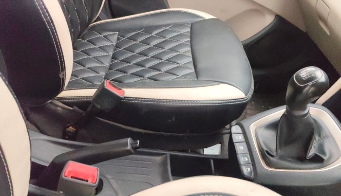 2020 Hyundai NEW SANTRO SPORTZ CNG, CNG, Manual, 1,15,243 km, Gear Lever