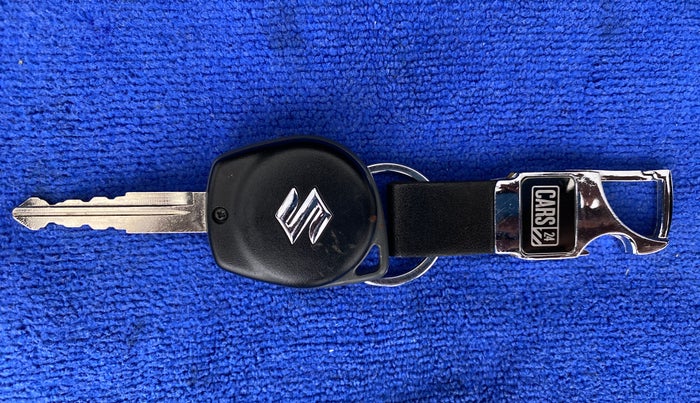 2018 Maruti Swift VDI, Diesel, Manual, 53,022 km, Key Close Up