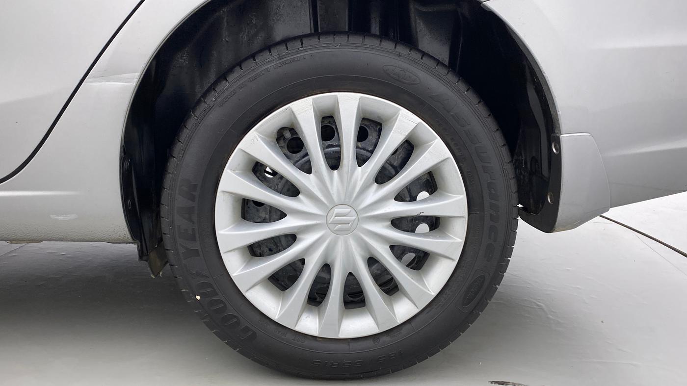 2021 Maruti Ciaz SIGMA 1.5 SHVS MT  PETROL, Petrol, Manual, 15,011 km, Left Rear Wheel