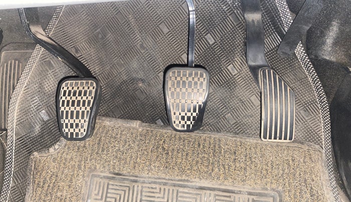 2020 Tata NEXON XZ PLUS PETROL, Petrol, Manual, 40,118 km, Pedals