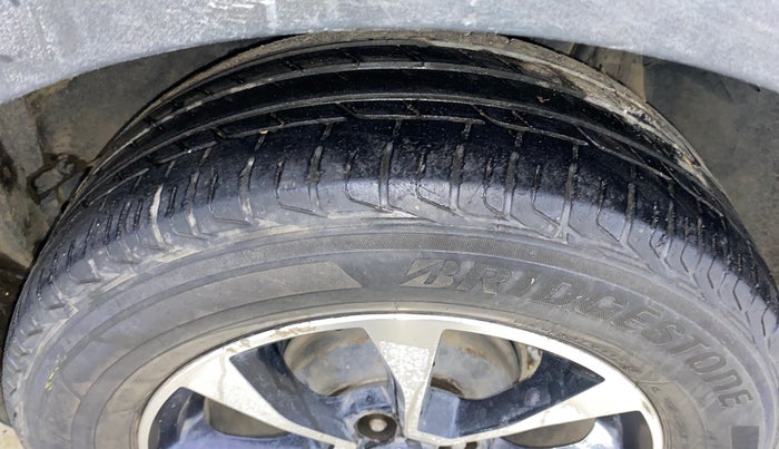 2020 Tata NEXON XZ PLUS PETROL, Petrol, Manual, 40,118 km, Left Rear Tyre Tread