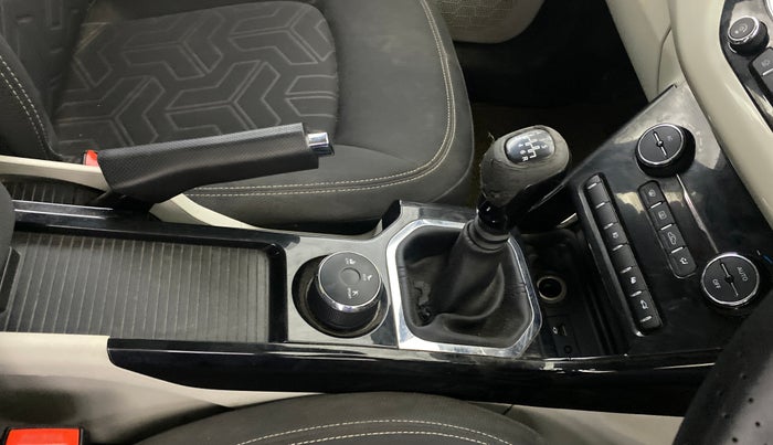 2020 Tata NEXON XZ PLUS PETROL, Petrol, Manual, 40,118 km, Gear Lever