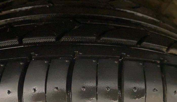 2020 Hyundai VENUE SX 1.0 TURBO IMT, Petrol, Manual, 82,463 km, Right Rear Tyre Tread