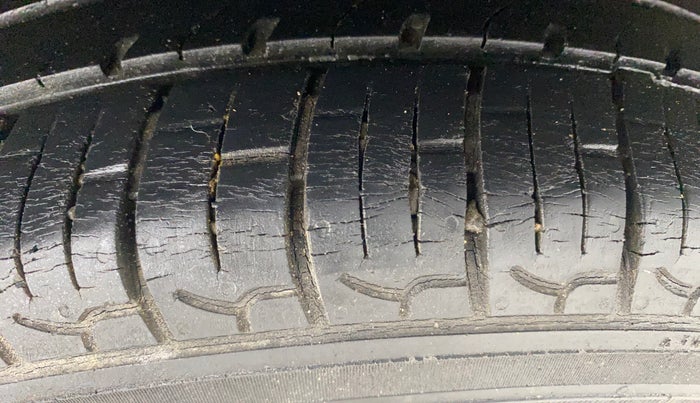 2019 Hyundai NEW SANTRO SPORTZ AMT, Petrol, Automatic, 42,131 km, Right Rear Tyre Tread