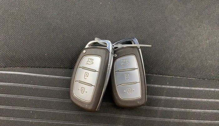 2016 Hyundai i20 Active 1.2 SX, Petrol, Manual, 55,255 km, Key Close Up