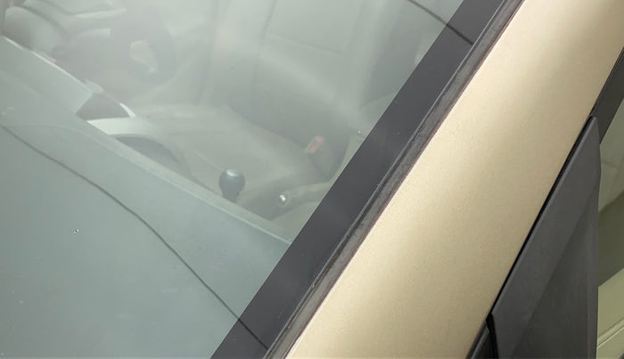 2011 Honda City 1.5L I-VTEC S MT, Petrol, Manual, 86,953 km, Left A pillar - Paint is slightly faded