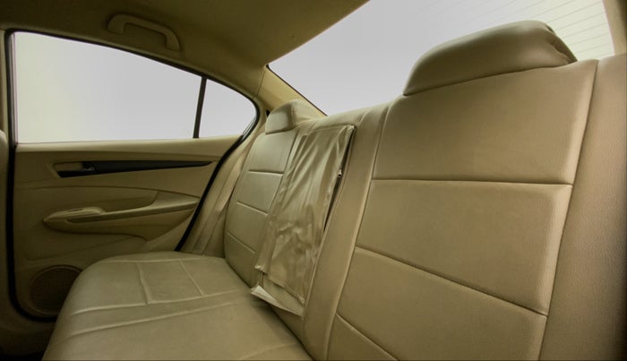 2011 Honda City 1.5L I-VTEC S MT, Petrol, Manual, 86,953 km, Right Side Rear Door Cabin