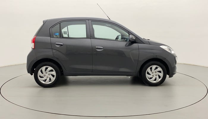2022 Hyundai NEW SANTRO SPORTZ MT, Petrol, Manual, 3,201 km, Right Side View