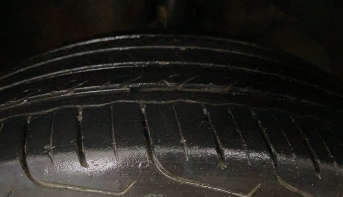 2023 Maruti FRONX DELTA PLUS 1.2L AGS, Petrol, Automatic, 56,789 km, Right Front Tyre Tread