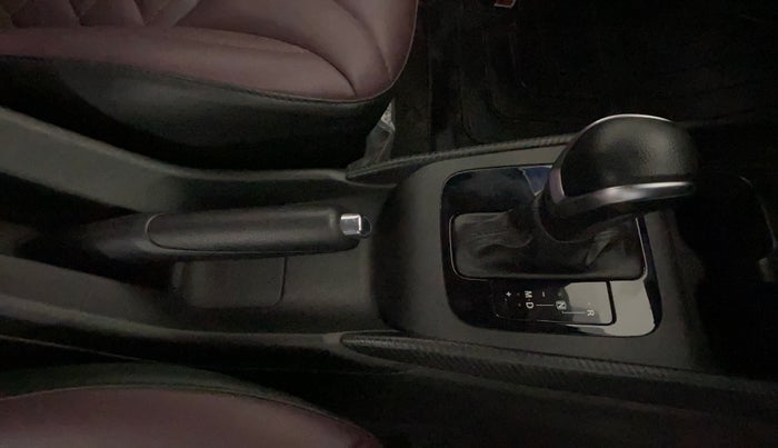 2023 Maruti FRONX DELTA PLUS 1.2L AGS, Petrol, Automatic, 56,789 km, Gear Lever