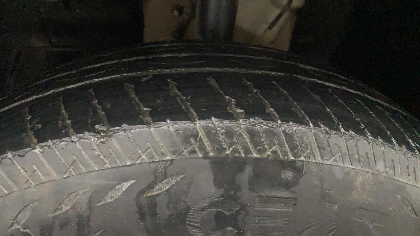 2024 Tata PUNCH PURE MT CNG, CNG, Manual, 53,335 km, Left Front Tyre Tread