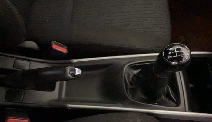 2018 Maruti Baleno ALPHA PETROL 1.2, Petrol, Manual, 68,306 km, Gear Lever