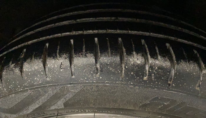 2018 Maruti Baleno ALPHA PETROL 1.2, Petrol, Manual, 68,306 km, Left Rear Tyre Tread