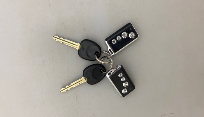 2012 Hyundai i10 SPORTZ 1.2, Petrol, Manual, 53,430 km, Key Close Up