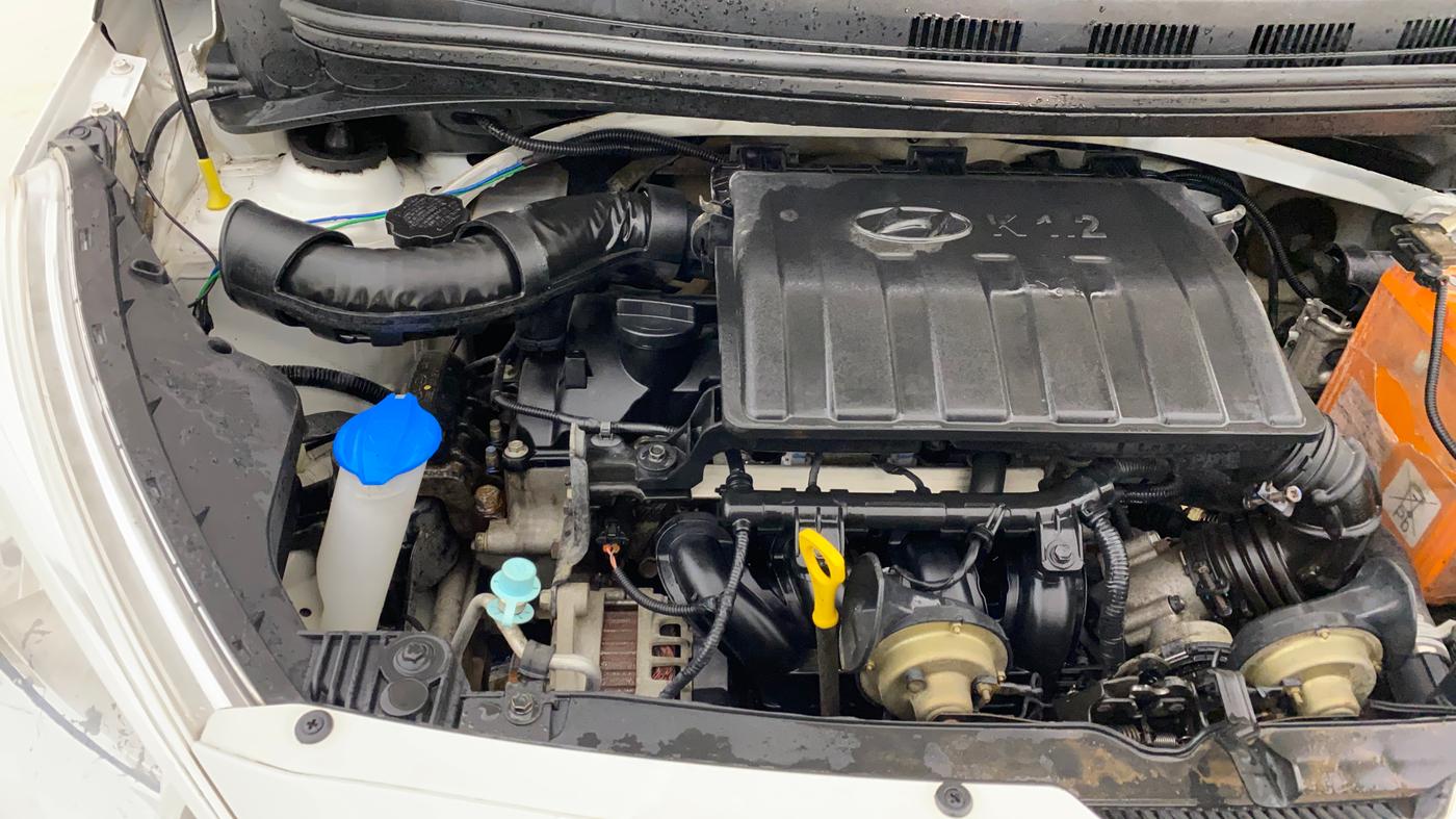 2018 Hyundai Grand i10 SPORTZ 1.2 KAPPA VTVT DUAL TONE, Petrol, Manual, 72,915 km, Engine View - Right