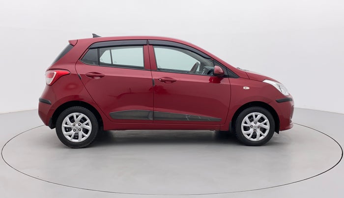 2017 Hyundai Grand i10 SPORTZ 1.2 KAPPA VTVT, Petrol, Manual, 24,086 km, Right Side View