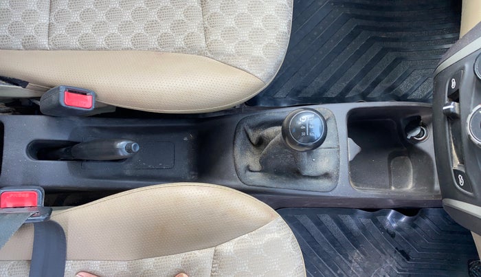 2017 Hyundai Eon MAGNA +, Petrol, Manual, 73,434 km, Gear Lever