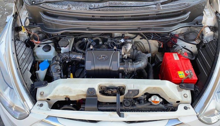 2017 Hyundai Eon MAGNA +, Petrol, Manual, 73,434 km, Engine View