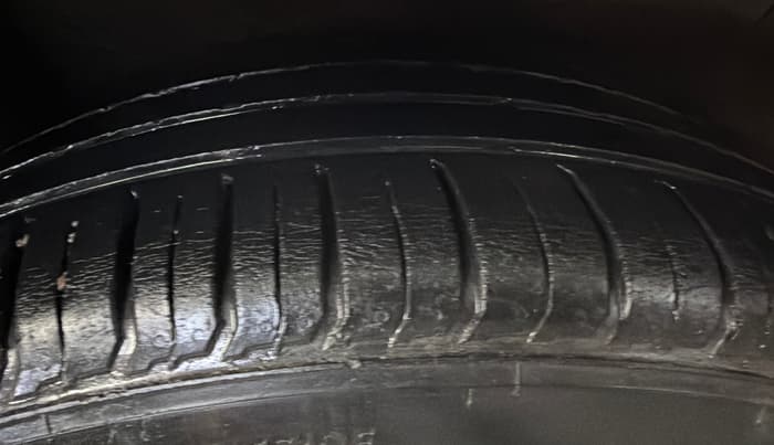 2019 Hyundai VENUE SX PLUS 1.0 TURBO DCT, Petrol, Automatic, 29,264 km, Right Rear Tyre Tread