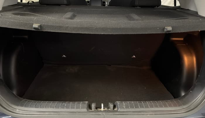 2019 Hyundai VENUE SX PLUS 1.0 TURBO DCT, Petrol, Automatic, 29,264 km, Boot Inside