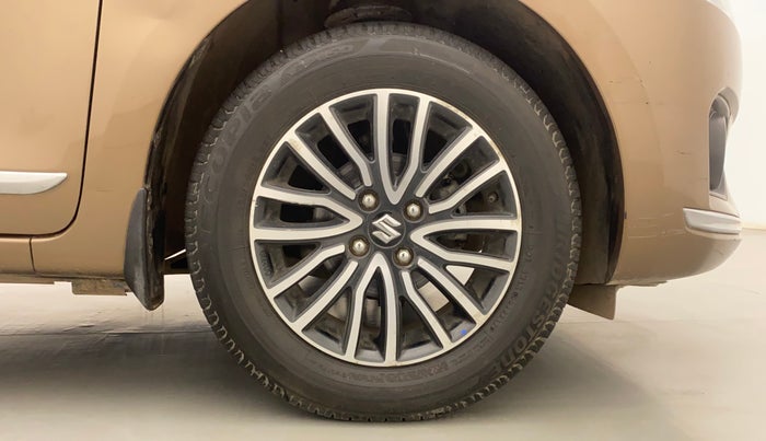 2017 Maruti Dzire ZXI PLUS, Petrol, Manual, 18,097 km, Right Front Wheel