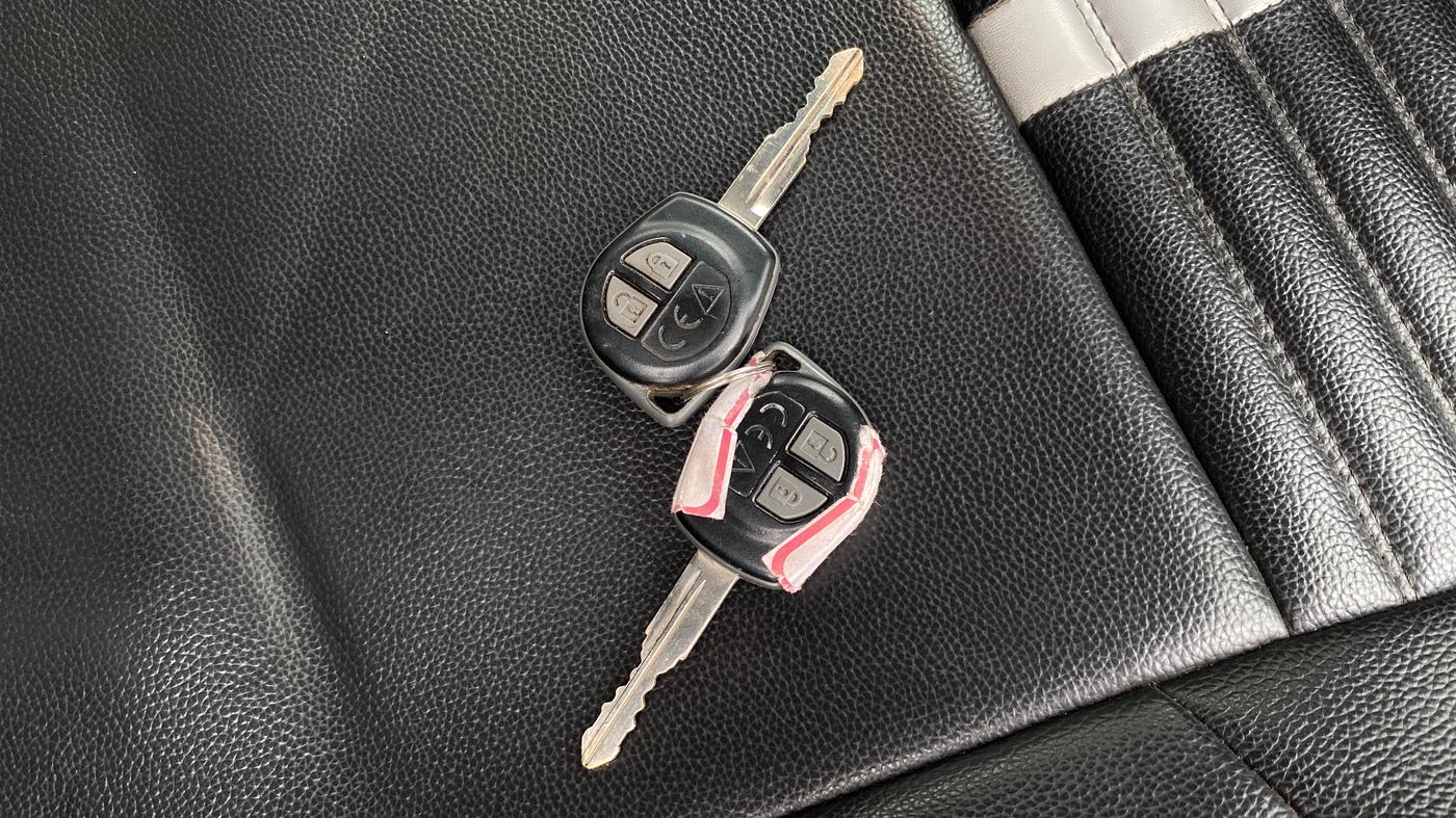 2020 Maruti Swift VXI, Petrol, Manual, 46,854 km, Key Close Up