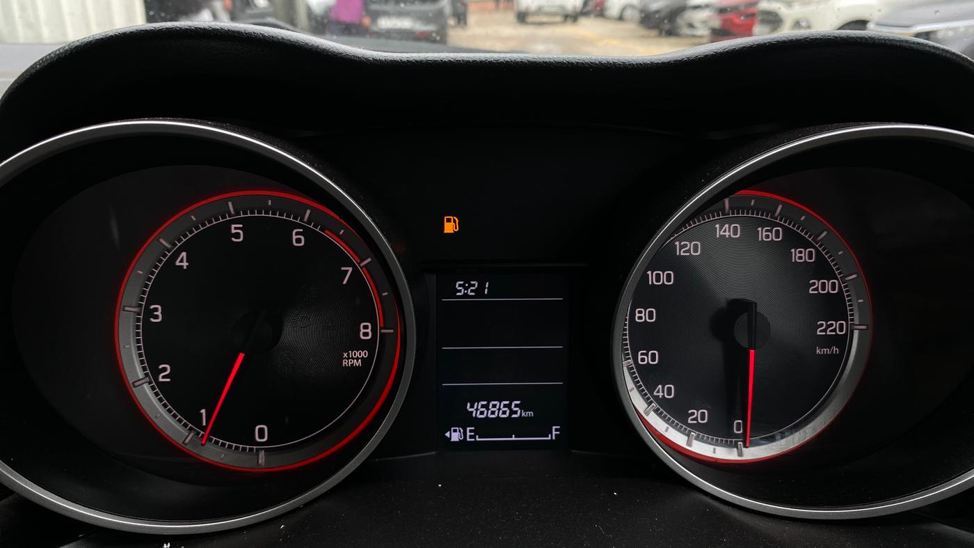 2020 Maruti Swift VXI, Petrol, Manual, 46,854 km, Odometer Image