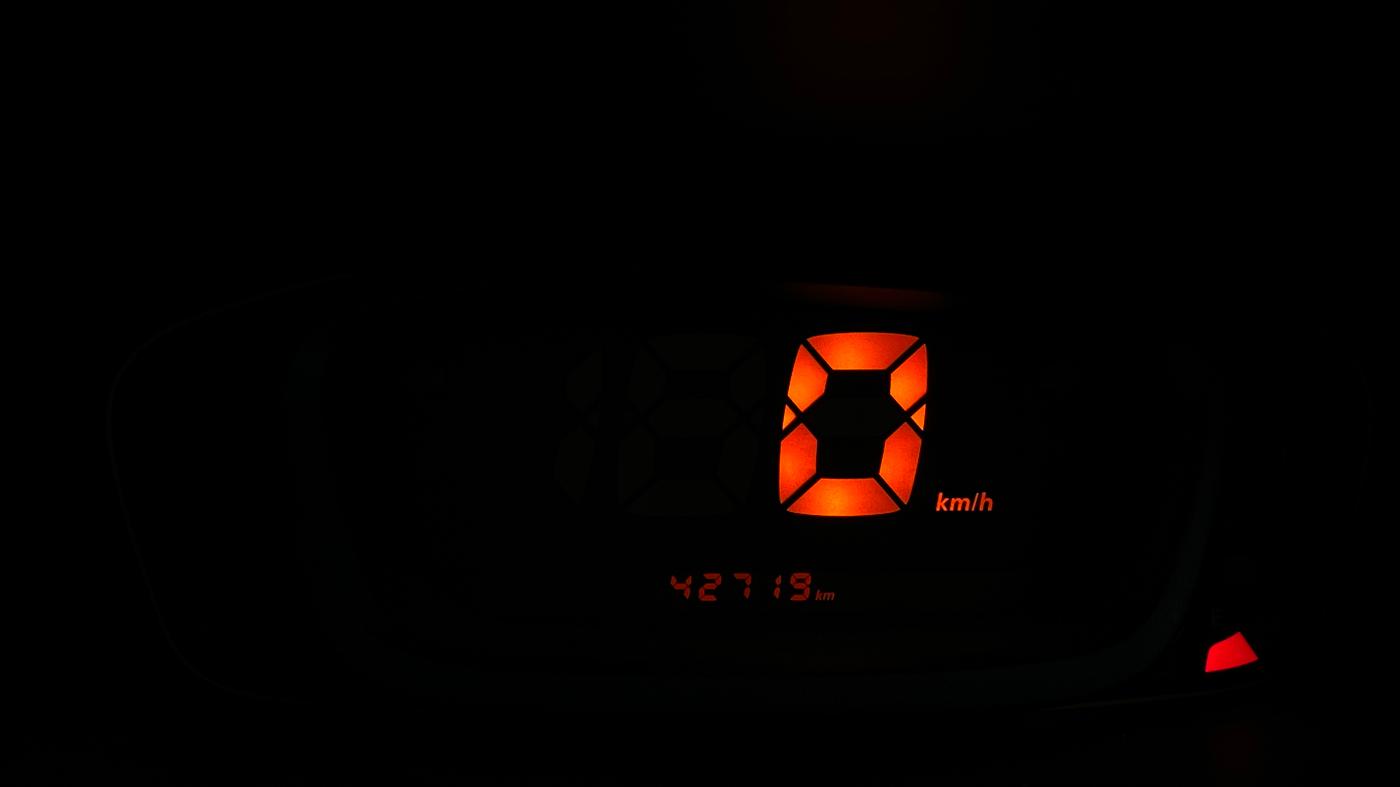 2019 Renault Kwid RXT 1.0 (O), Petrol, Manual, 42,715 km, Odometer Image