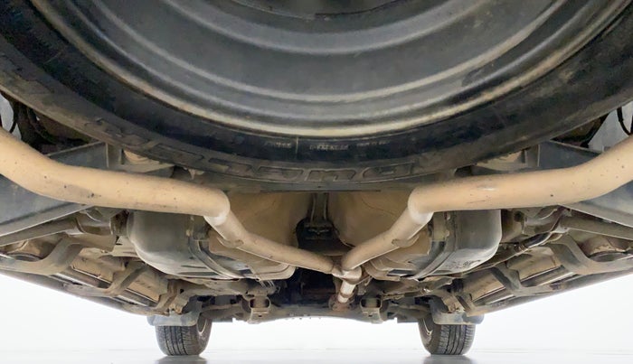 2016 Mahindra XUV500 W10, Diesel, Manual, 64,061 km, Rear Underbody