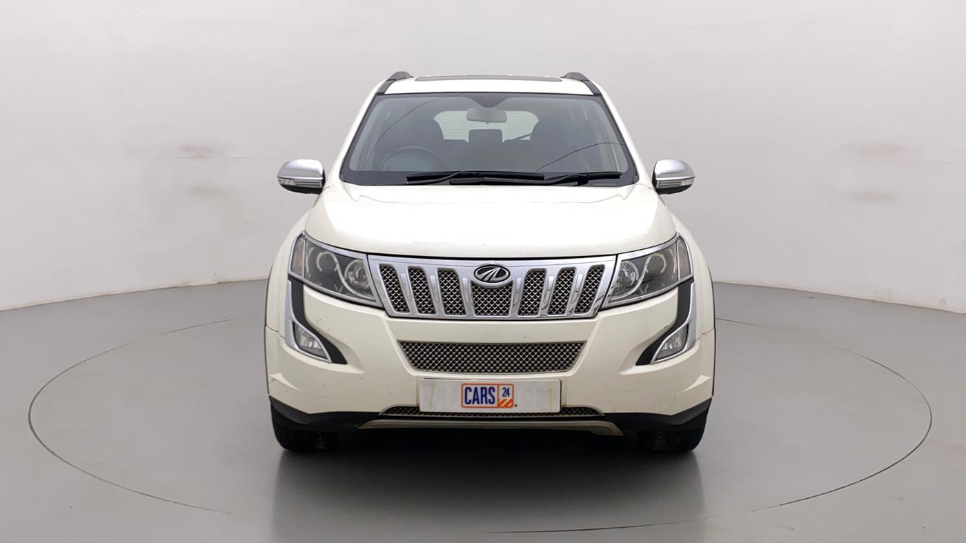 2016 Mahindra XUV500 W10, Diesel, Manual, 64,061 km, Front