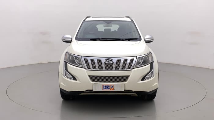 2016 Mahindra XUV500 W10, Diesel, Manual, 64,061 km, Front