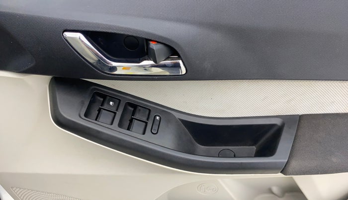 2024 Tata TIGOR XZA Plus iCNG , CNG, Automatic, 9,187 km, Driver Side Door Panels Control