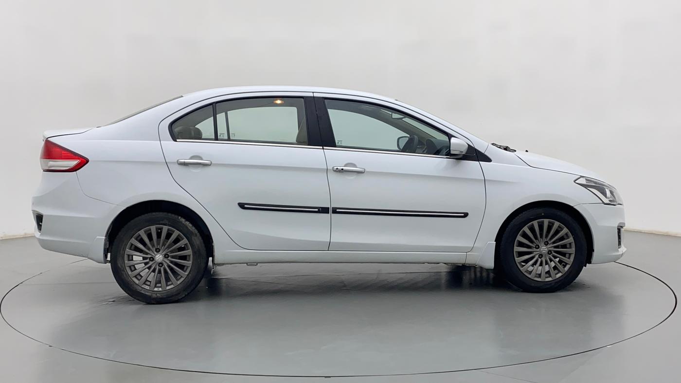 2016 Maruti Ciaz ZDI+ SHVS, Diesel, Manual, 97,657 km, Right Side View