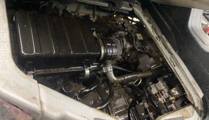 2022 Maruti Eeco 7 STR STD(O), Petrol, Manual, 32,848 km, Engine View - Right