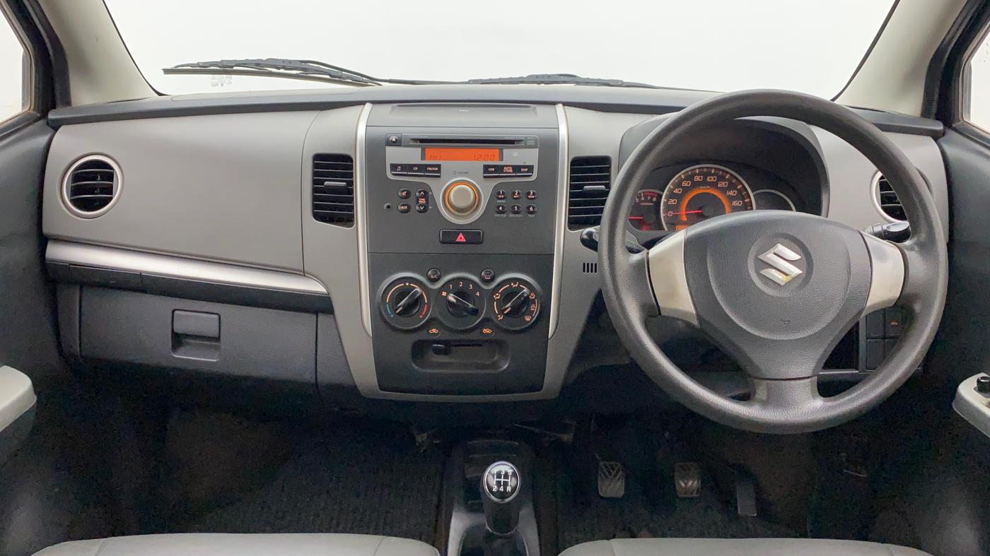 2011 Maruti Wagon R 1.0 VXI, Petrol, Manual, 1,21,464 km, Dashboard
