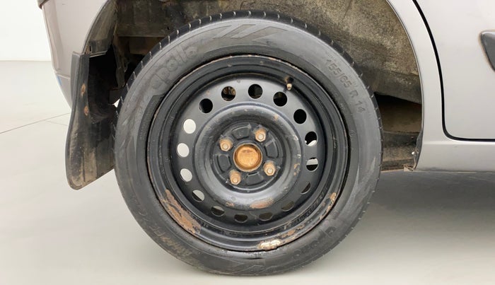 2011 Maruti Wagon R 1.0 VXI, Petrol, Manual, 1,21,464 km, Right Rear Wheel