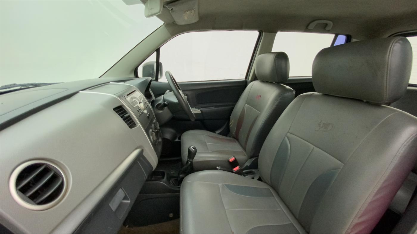 2011 Maruti Wagon R 1.0 VXI, Petrol, Manual, 1,21,464 km, Right Side Front Door Cabin