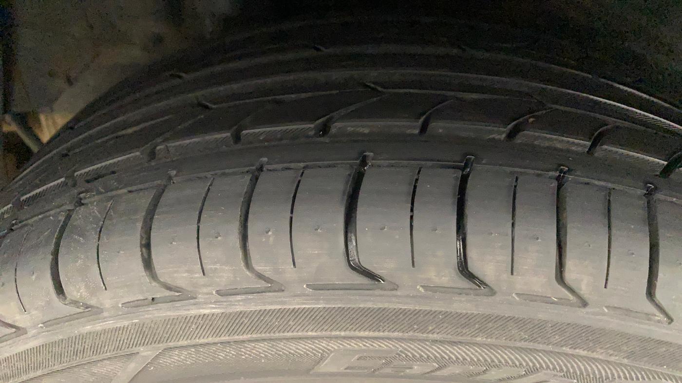 2020 Hyundai Verna SX (O) 1.0 TURBO DCT, Petrol, Automatic, 32,763 km, Right Rear Tyre Tread