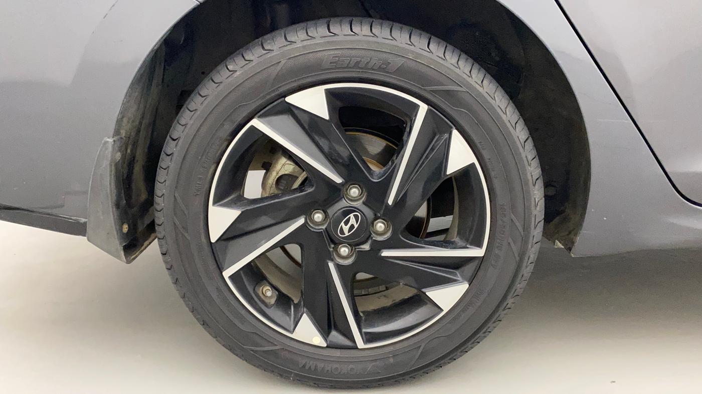 2020 Hyundai Verna SX (O) 1.0 TURBO DCT, Petrol, Automatic, 32,763 km, Right Rear Wheel