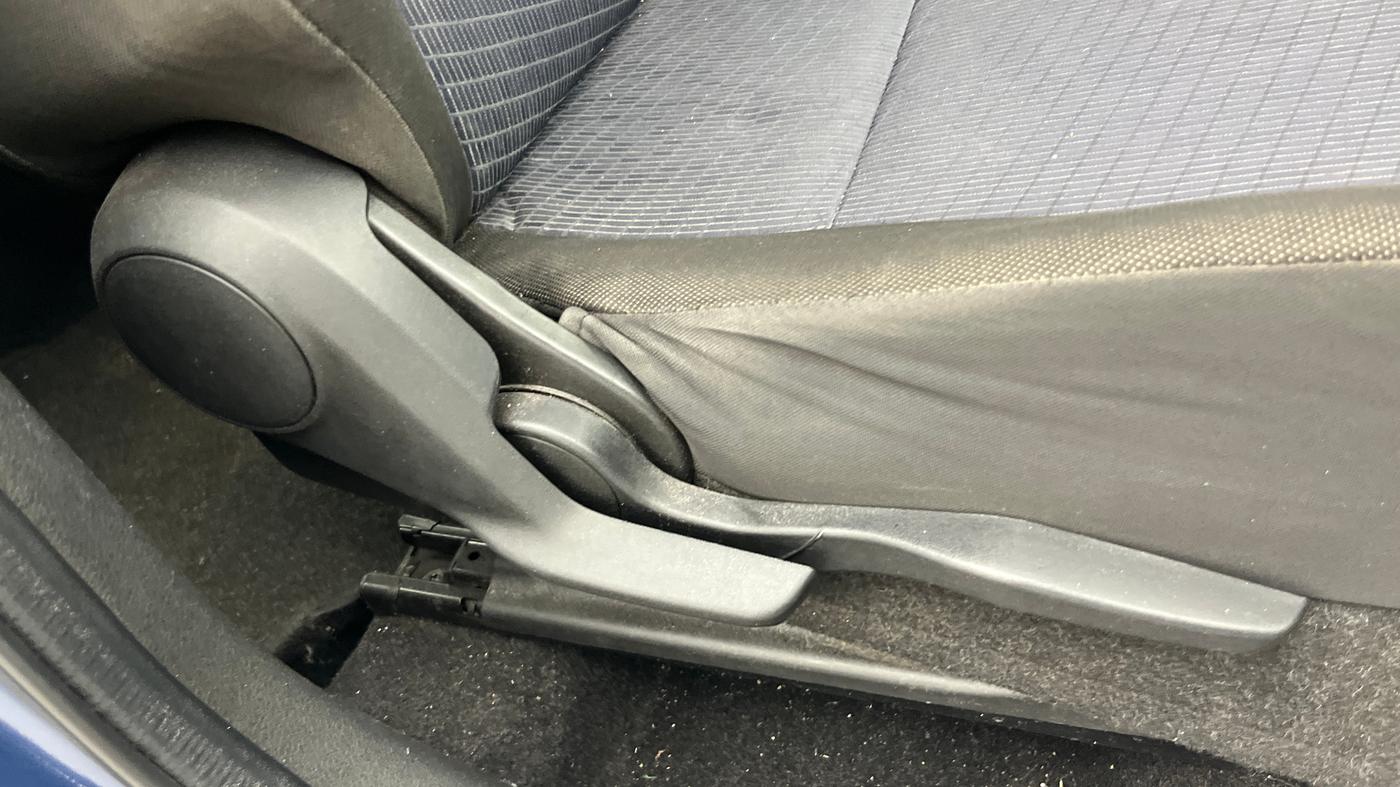 2021 Maruti Baleno ZETA PETROL 1.2, Petrol, Manual, 90,950 km, Driver Side Adjustment Panel