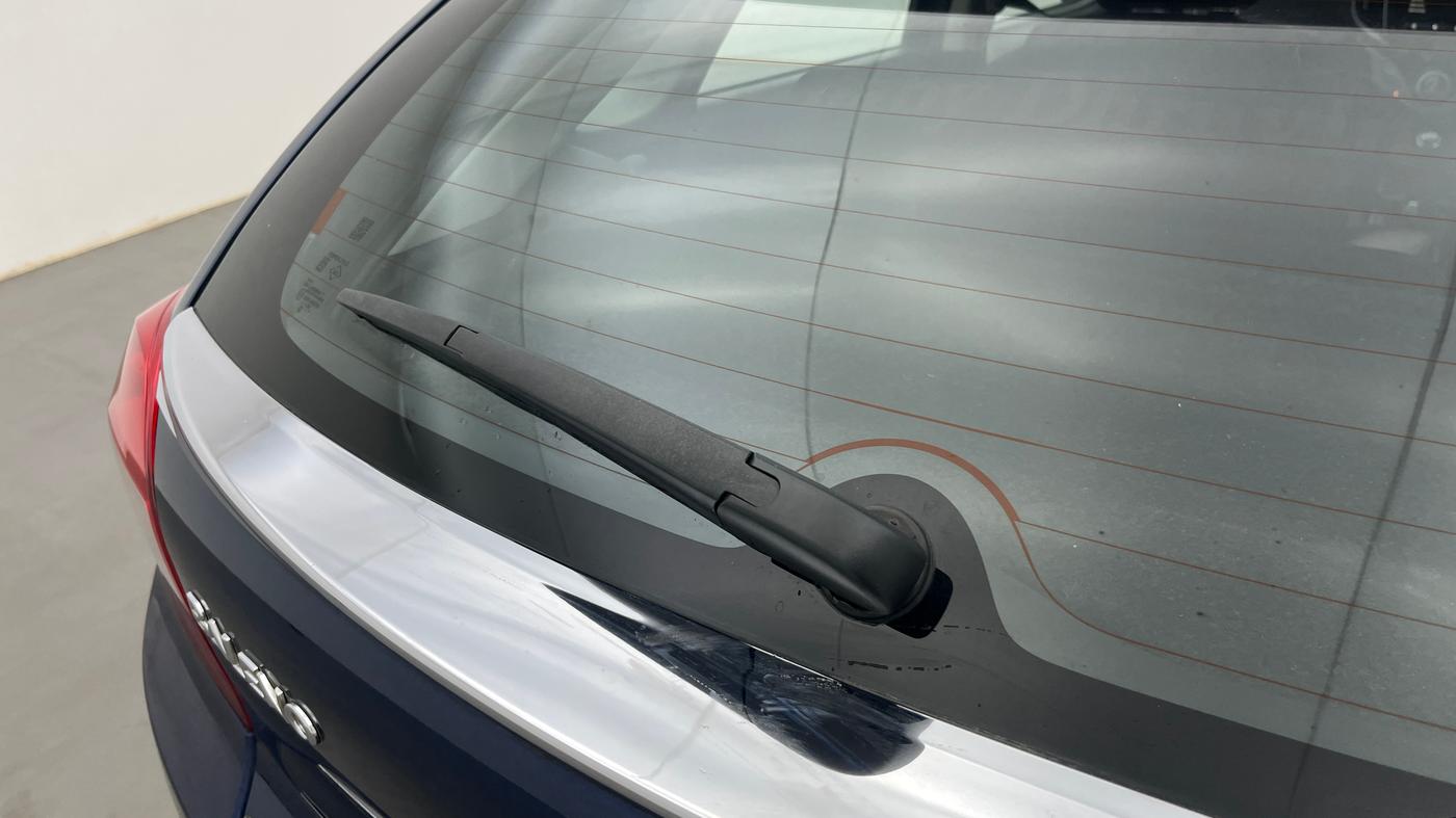 2021 Maruti Baleno ZETA PETROL 1.2, Petrol, Manual, 90,950 km, Rear Wiper