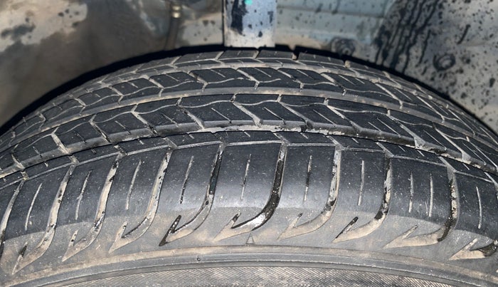 2015 Nissan Micra Active XL, Petrol, Manual, 77,765 km, Right Front Tyre Tread