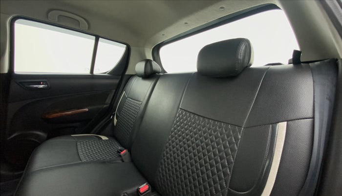 2016 Maruti Swift VXI OPT, Petrol, Manual, 42,431 km, Right Side Rear Door Cabin