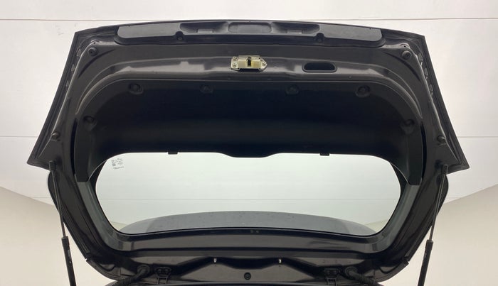 2016 Maruti Swift VXI OPT, Petrol, Manual, 42,431 km, Boot Door Open