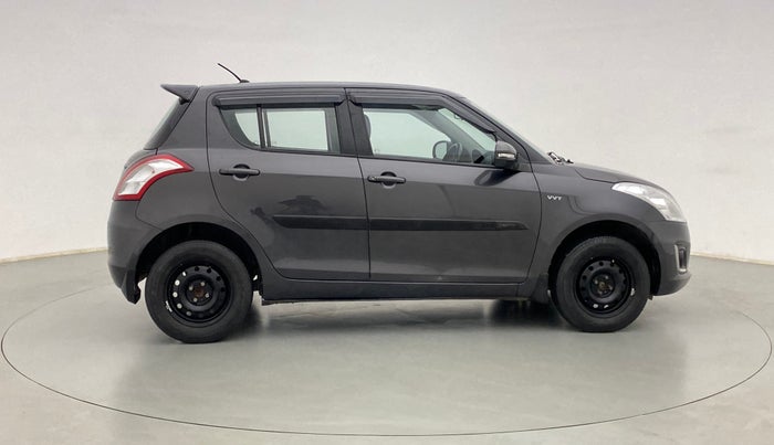 2016 Maruti Swift VXI OPT, Petrol, Manual, 42,431 km, Right Side View