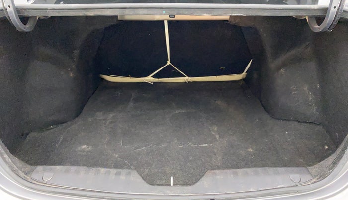 2015 Maruti Ciaz ZXI, Petrol, Manual, 46,919 km, Boot Inside