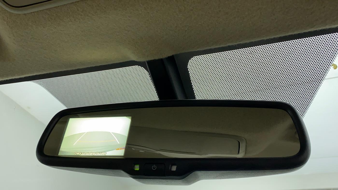 2015 Maruti Ciaz ZXI, Petrol, Manual, 46,919 km, IRVM Reverse Camera