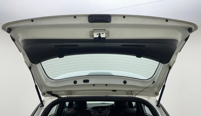 2015 Hyundai i20 Active 1.2 S, Petrol, Manual, 85,550 km, Boot Door Open